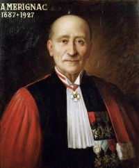 <em>Archives départementales de Haute-Garonne, cote ADH-G 3160W89.</em>
</br></br>
<strong>Alexandre Mérignhac (1857-1927) trat 1887 der Rechtsfakultät Toulouses bei und hatte ab 1892 den Lehrstuhl für internationales Privatrecht und ab 1903 den Lehrstuhl für internationales Staatsrecht inne. 1905 war er Präsident der Akademie für Gesetzgebung in Toulouse. Sein großer Ruhm ging weit über den akademischen Kreis hinaus und er wurde zweimal für den Friedensnobelpreis vorgeschlagen.</strong>